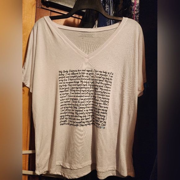 Fused Hawaii K Top and Tshirt set - Picture 4 of 6